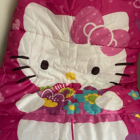 Hello Kitty Sleeping Bag with matching backpack carry case - Picture 2 of 4